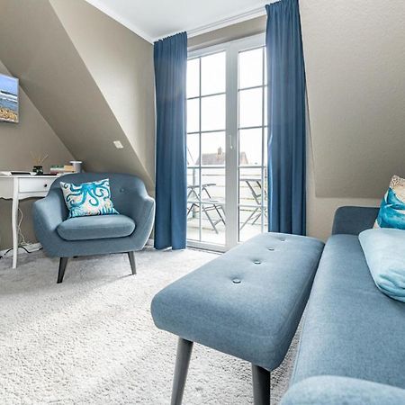 Ferienwohnung Martim und individuell in Wenningstedt mit Balkon Exterior foto