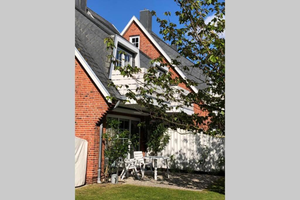 Ferienwohnung Martim und individuell in Wenningstedt mit Balkon Exterior foto