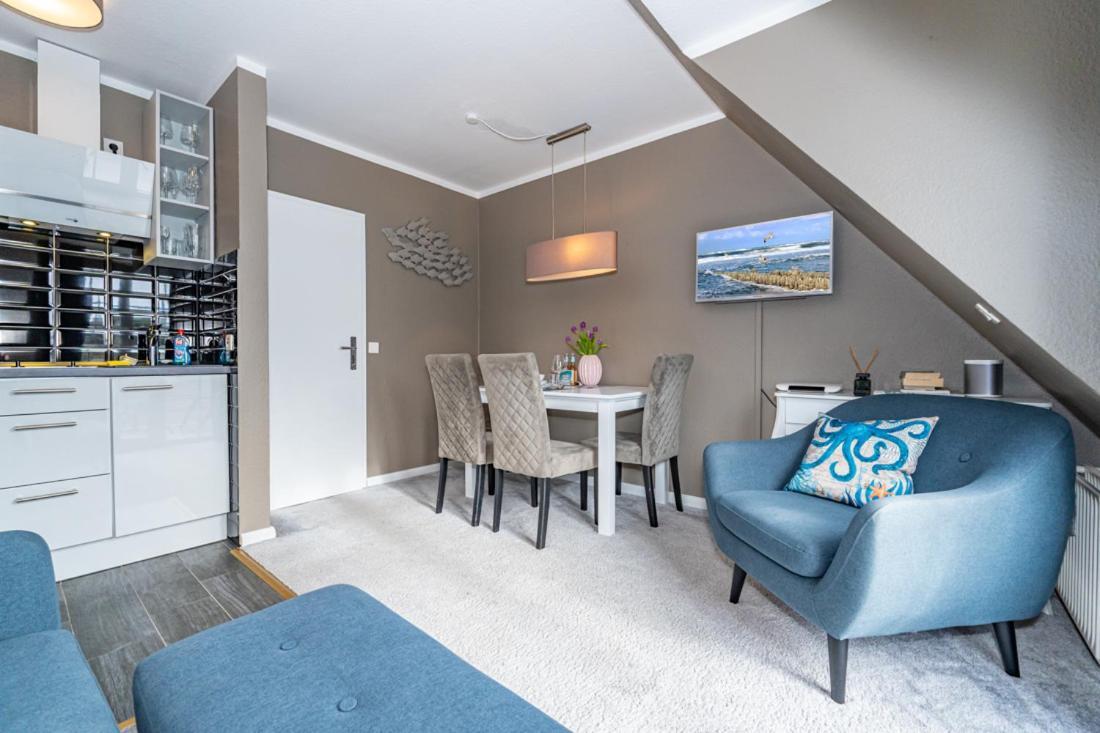 Ferienwohnung Martim und individuell in Wenningstedt mit Balkon Exterior foto