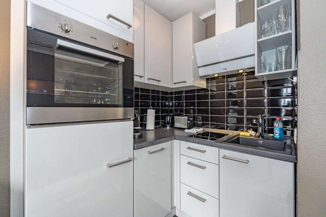 Ferienwohnung Martim und individuell in Wenningstedt mit Balkon Exterior foto